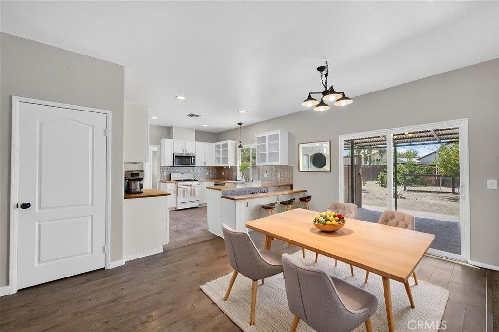 Image 20 of property listing at 1448 Calle San Sebastian, San Jacinto, CA 92583