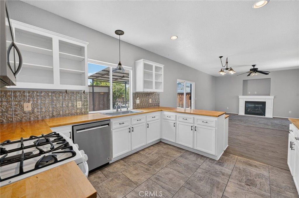 Image 24 of property listing at 1448 Calle San Sebastian, San Jacinto, CA 92583