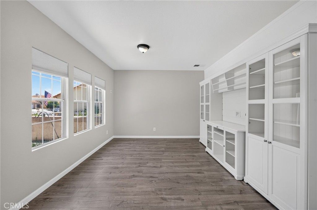 Image 8 of property listing at 1448 Calle San Sebastian, San Jacinto, CA 92583