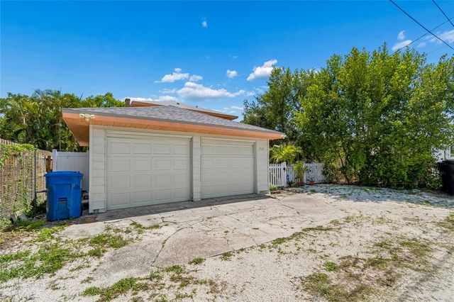 4621 9TH AVENUE N, St Petersburg, FL 33713