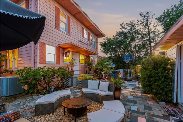 4621 9TH AVENUE N, St Petersburg, FL 33713
