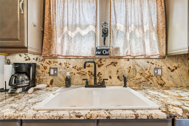 4621 9TH AVENUE N, St Petersburg, FL 33713
