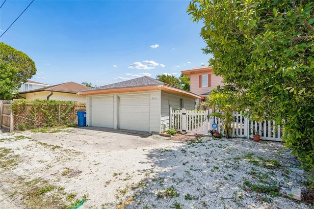4621 9TH AVENUE N, St Petersburg, FL 33713