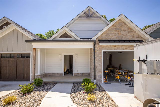 753 Eagle Point Drive, Grand Rivers, KY 42045