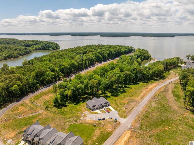 753 Eagle Point Drive, Grand Rivers, KY 42045