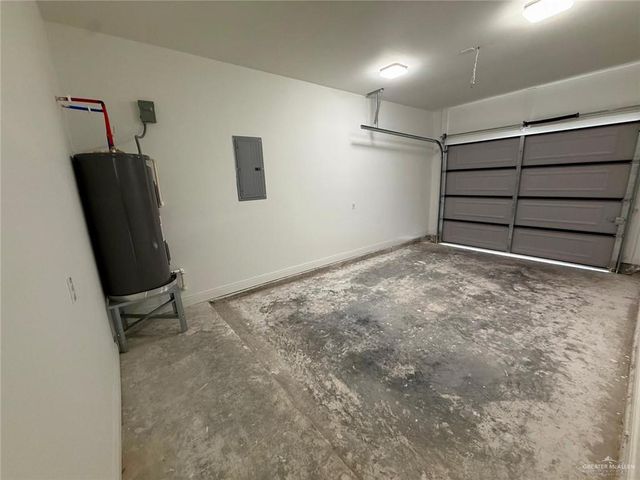 421 S 12th Street, Alamo, TX 78516