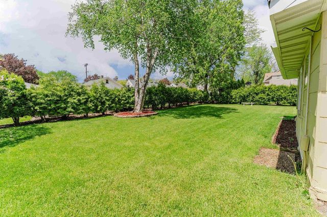 938 W 12TH AVENUE, Oshkosh, WI 54902