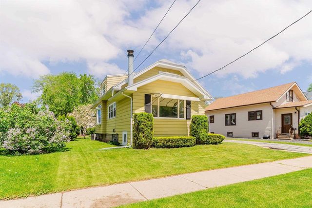 938 W 12TH AVENUE, Oshkosh, WI 54902