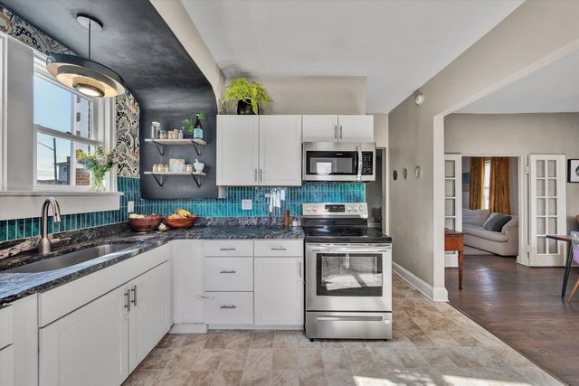 3313 Valley View AVE, Roanoke, VA 24012