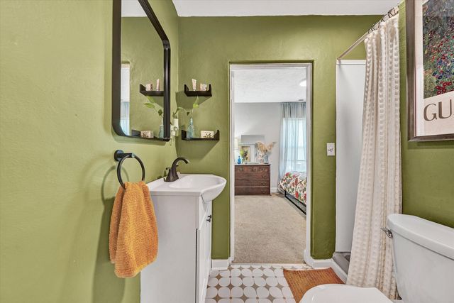 3313 Valley View AVE, Roanoke, VA 24012