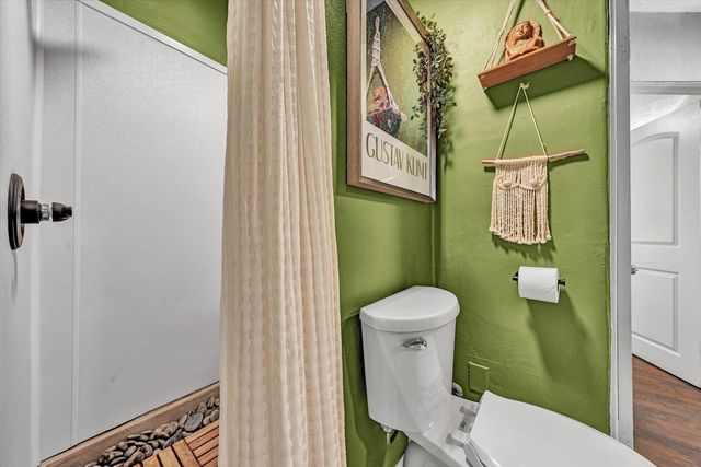 3313 Valley View AVE, Roanoke, VA 24012