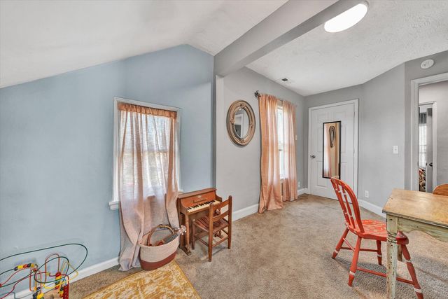 3313 Valley View AVE, Roanoke, VA 24012