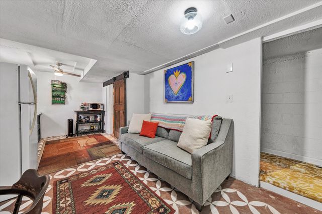 3313 Valley View AVE, Roanoke, VA 24012