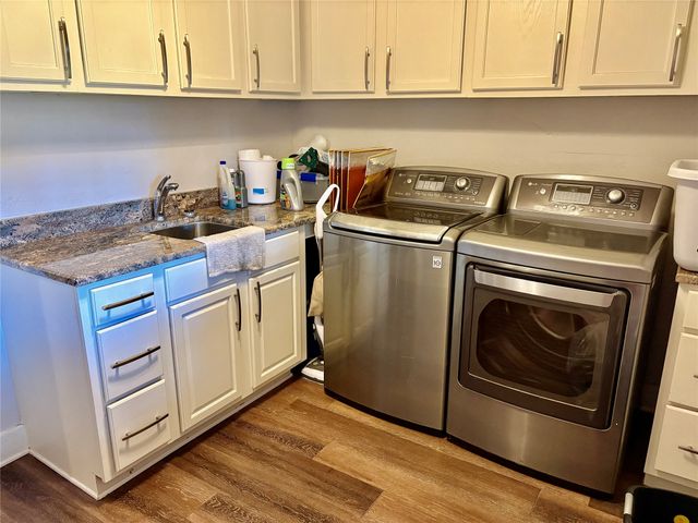 221 La Jolla Drive, Athens, TX 75751