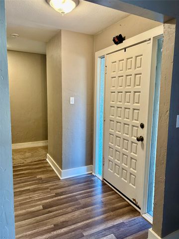 221 La Jolla Drive, Athens, TX 75751
