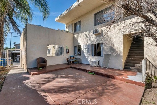 17926 Schoenborn St, Northridge (los Angeles), CA 91325