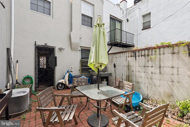 2205 KATER, Philadelphia, PA 19146