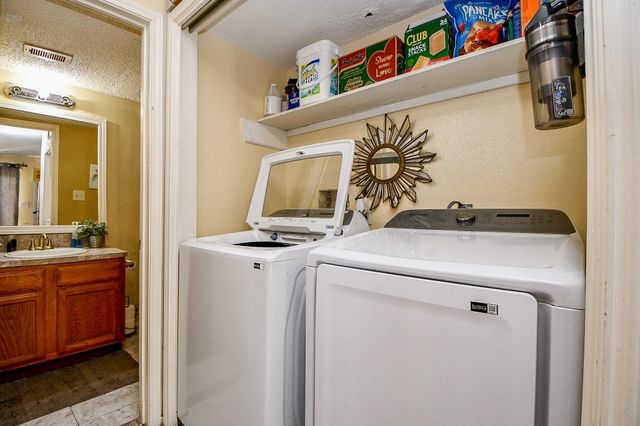 8628 Beechcrest Street, Houston, TX 77083