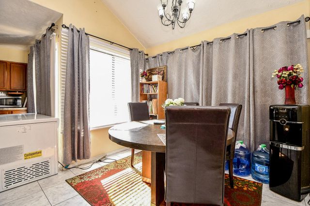 8628 Beechcrest Street, Houston, TX 77083