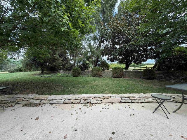 9119 S Front Nine Dr, Bloomington, IN 47401