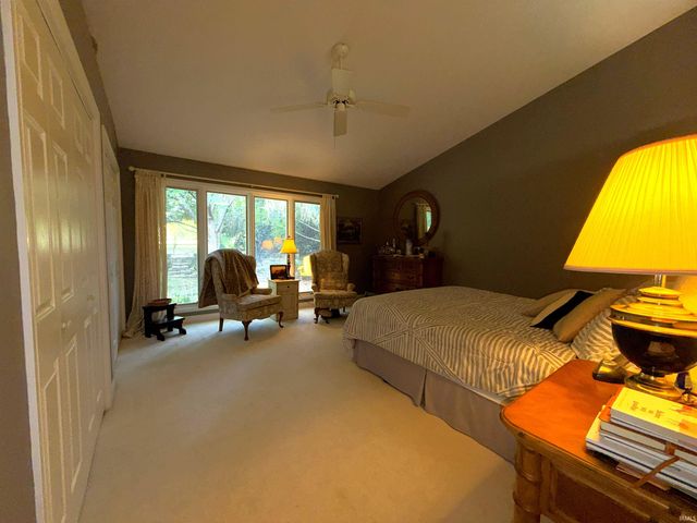 9119 S Front Nine Dr, Bloomington, IN 47401