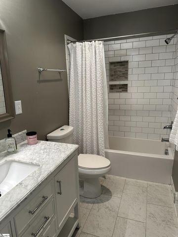 34 Brookside Circle, Greenville, SC 29609