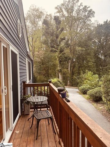 34 Brookside Circle, Greenville, SC 29609