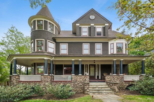 12 Claremont Ave, Maplewood Twp., NJ 07040