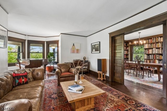 12 Claremont Ave, Maplewood Twp., NJ 07040