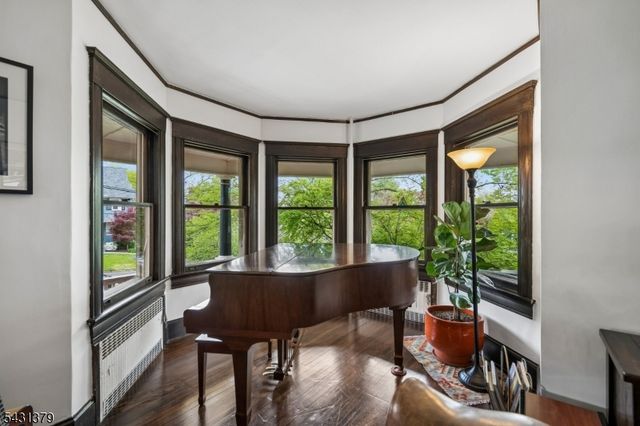 12 Claremont Ave, Maplewood Twp., NJ 07040