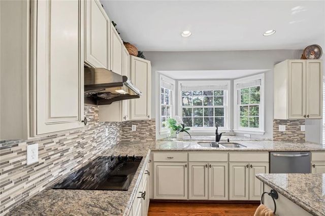 7175 Devonhall Way, Johns Creek, GA 30097