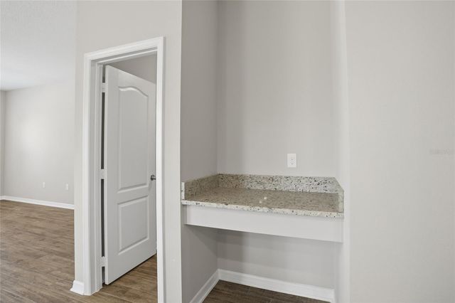 2048 PRAIRIE SAGE LANE, Longwood, FL 32750