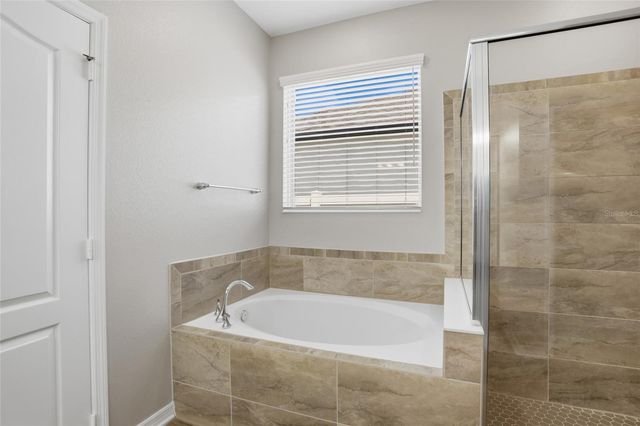 2048 PRAIRIE SAGE LANE, Longwood, FL 32750