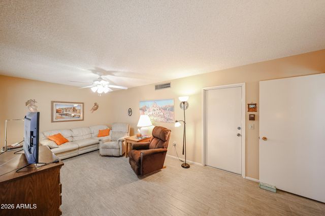 10249 W GULF HILLS Drive, Sun City, AZ 85351