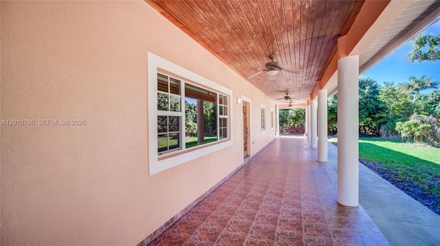 20400 SW 328th St, Homestead, FL 33030