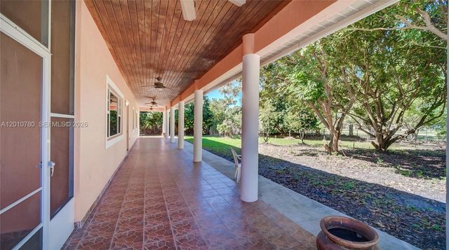 20400 SW 328th St, Homestead, FL 33030