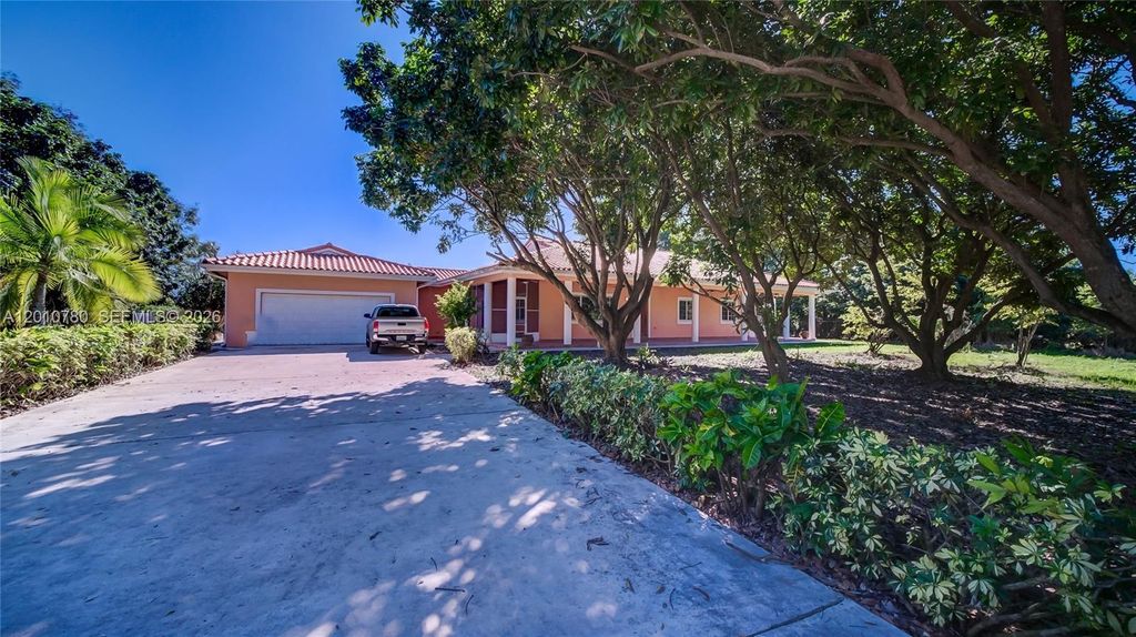20400 SW 328th St, Homestead, FL 33030