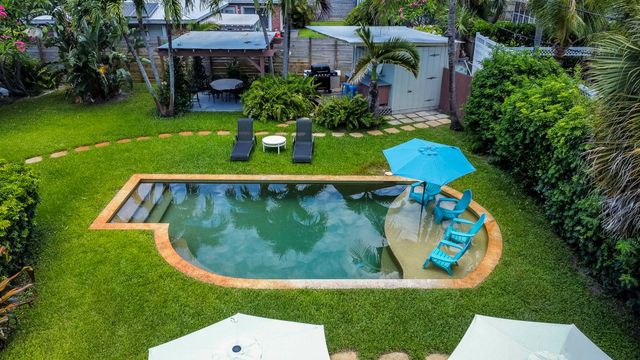 15 N Swinton Circle, Delray Beach, FL 33444