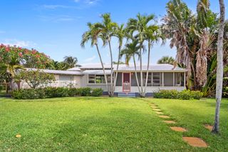 15 N Swinton Circle, Delray Beach, FL 33444