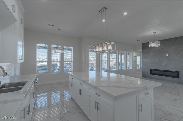 1392 Via Merano Street, Henderson, NV 89052