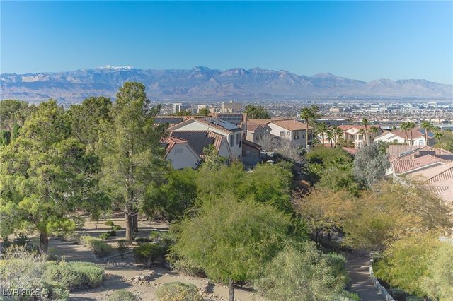 1392 Via Merano Street, Henderson, NV 89052