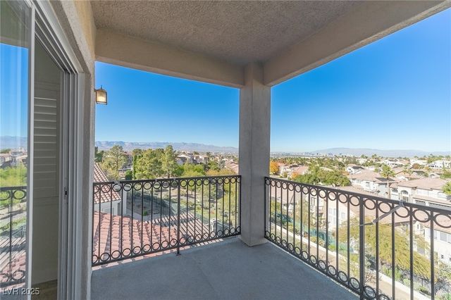 1392 Via Merano Street, Henderson, NV 89052