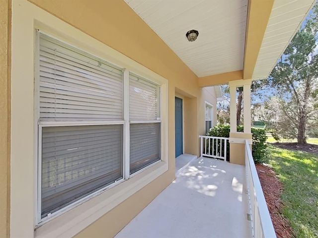 8906 IRON OAK AVENUE, Tampa, FL 33647