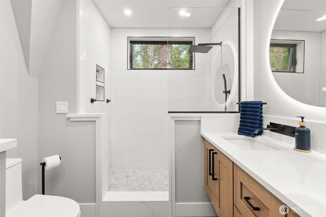 1721 Summit Lake Shore Road NW, Olympia, WA 98502