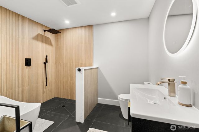 1721 Summit Lake Shore Road NW, Olympia, WA 98502