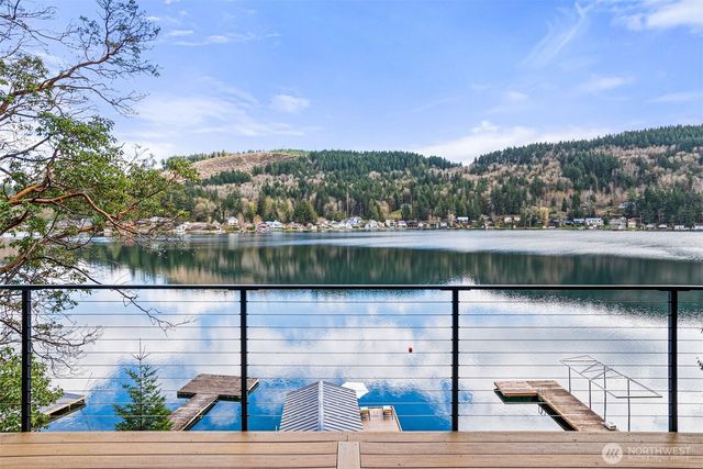 1721 Summit Lake Shore Road NW, Olympia, WA 98502