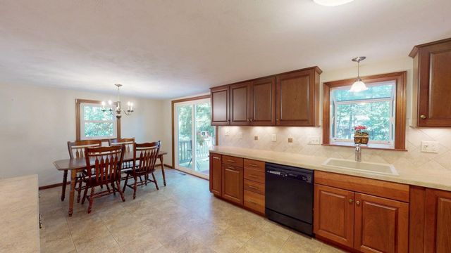 60 Old Farm Road, Mansfield, MA 02048