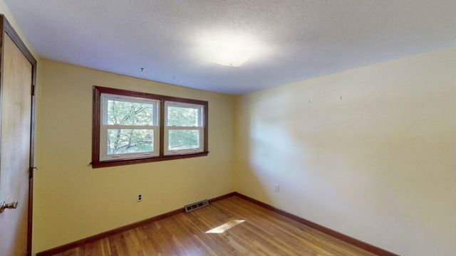60 Old Farm Road, Mansfield, MA 02048