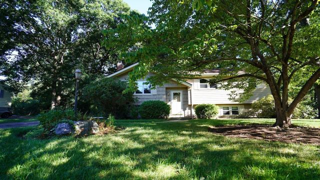 60 Old Farm Road, Mansfield, MA 02048