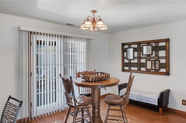 11631 Whitehaven, Oak Hills, CA 92344